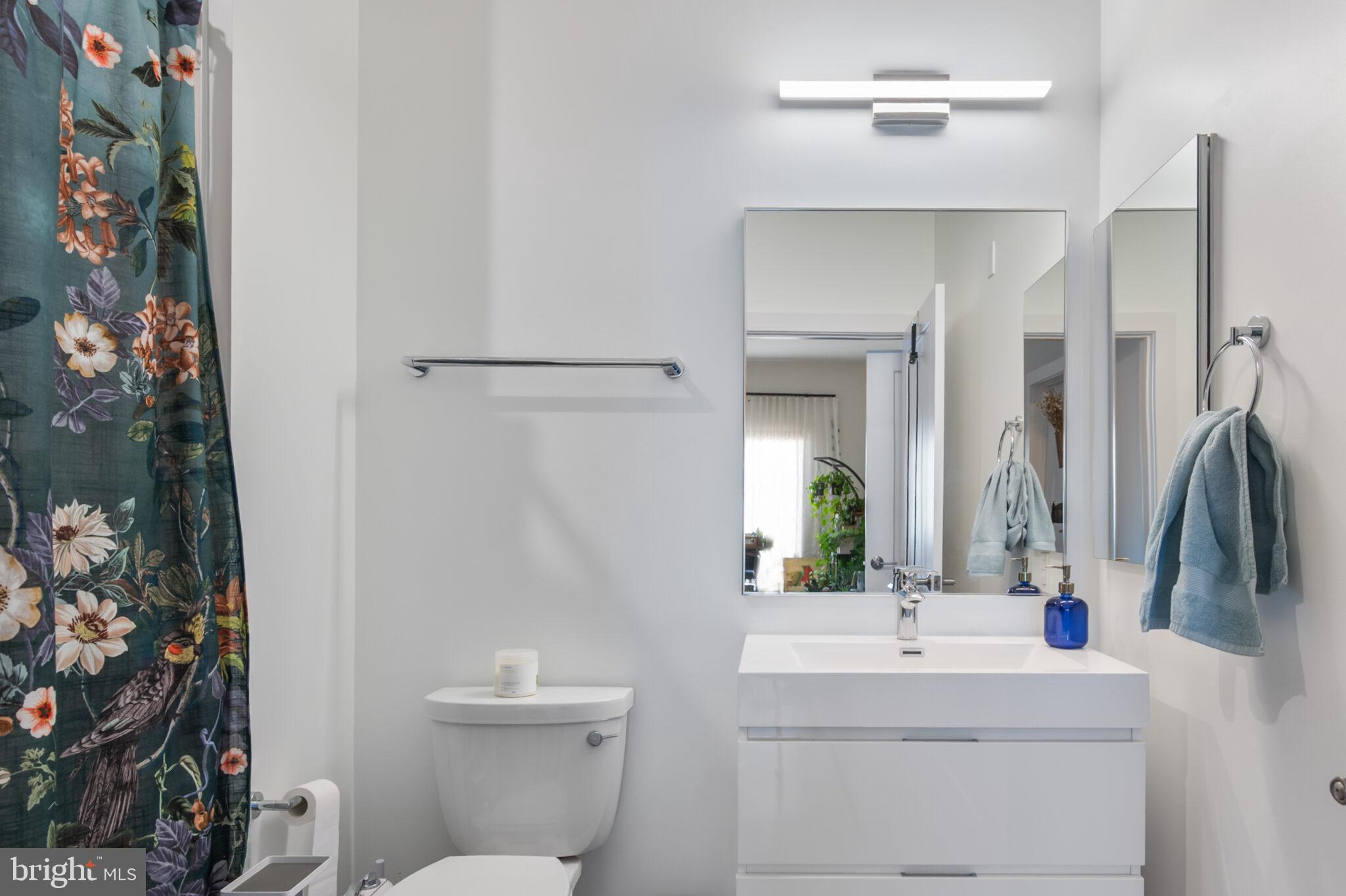 701 Swann Avenue, Unit 611 Alexandria, VA 22301 - Photo 26 of 51