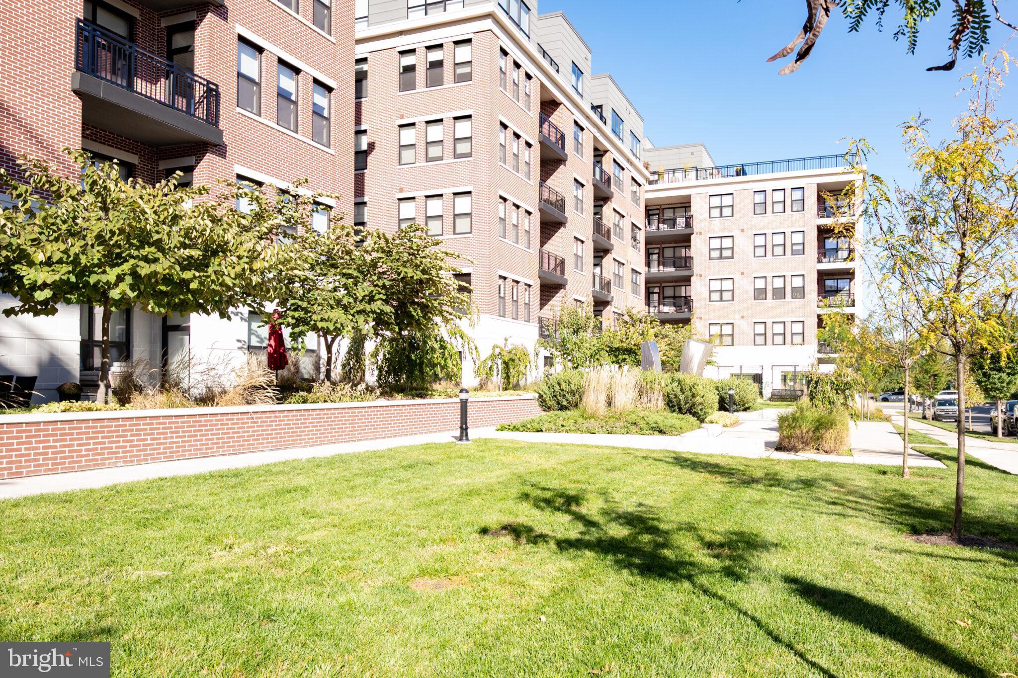 701 Swann Avenue, Unit 611 Alexandria, VA 22301 - Photo 49 of 51