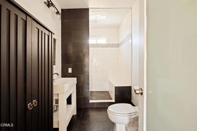 $4,195 | 5166 Packard Street, Los Angeles, CA 90019