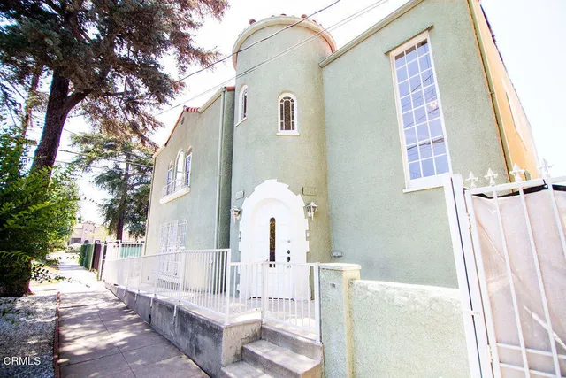 $4,195 | 5166 Packard Street, Los Angeles, CA 90019