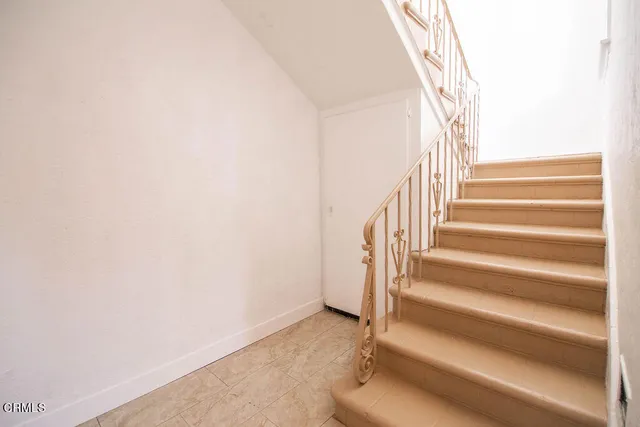 $4,195 | 5166 Packard Street, Los Angeles, CA 90019