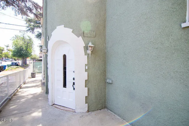 $4,195 | 5166 Packard Street, Los Angeles, CA 90019