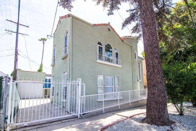 $4,195 | 5166 Packard Street, Los Angeles, CA 90019