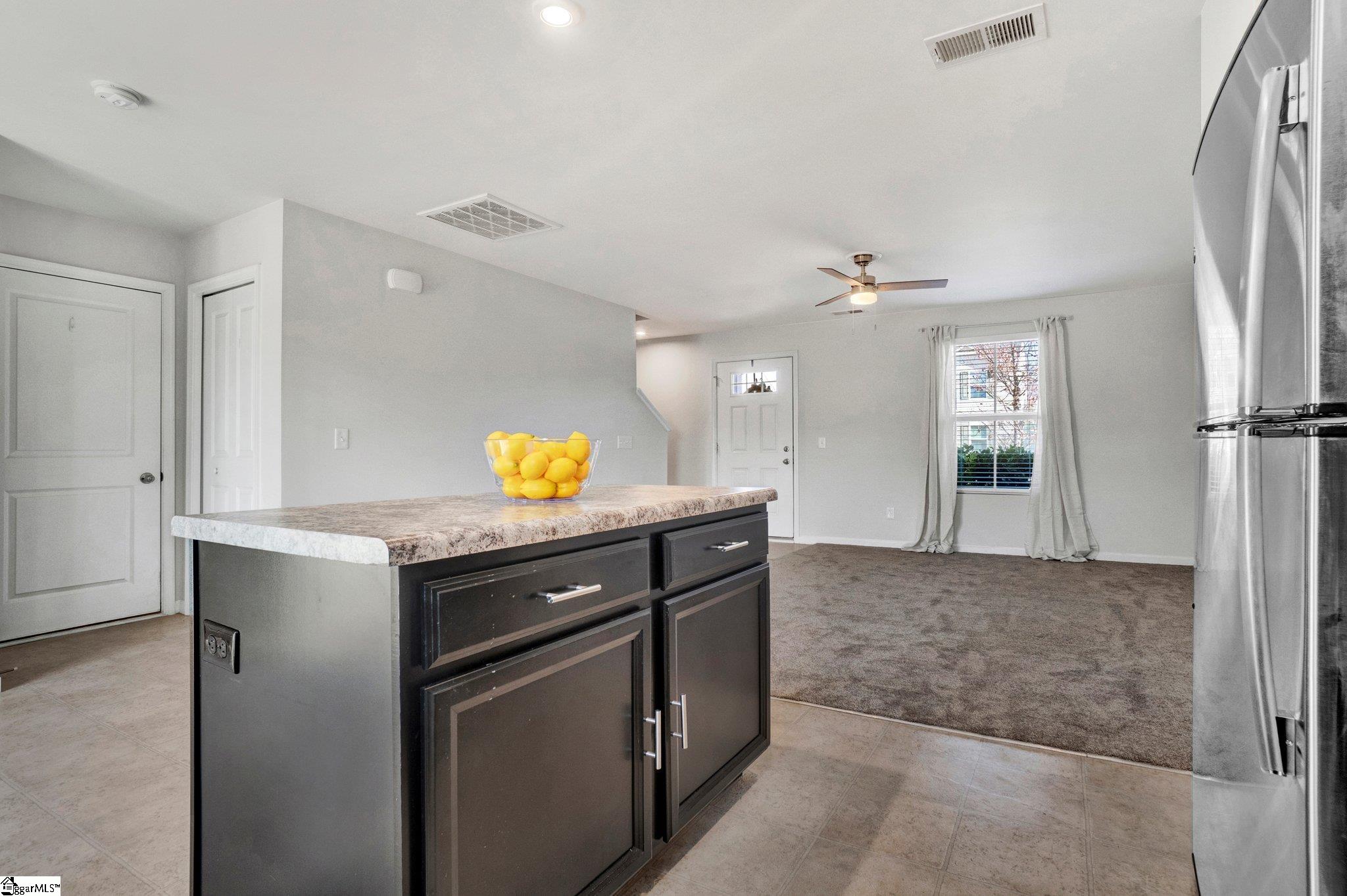 11 Tattershall Road Greenville, SC 29605 - Photo 11 of 39