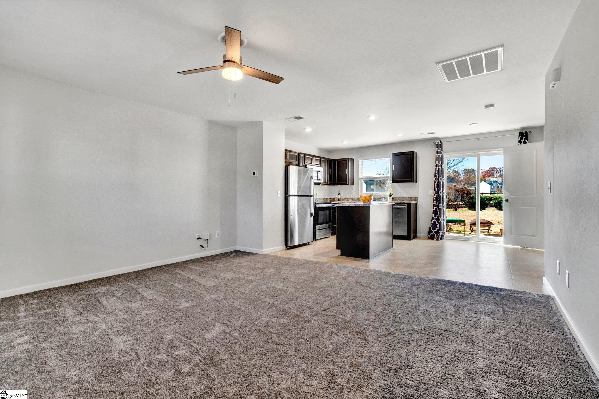 11 Tattershall Road Greenville, SC 29605 - Photo 16 of 39