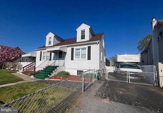 3206 Lynch Road Baltimore, MD 21219 - Photo 2 of 37