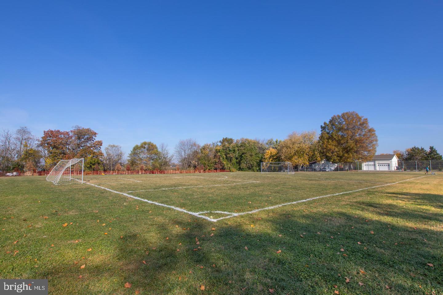 3206 Lynch Road Baltimore, MD 21219 - Photo 34 of 37 Fort Howard Veterans Park Field
