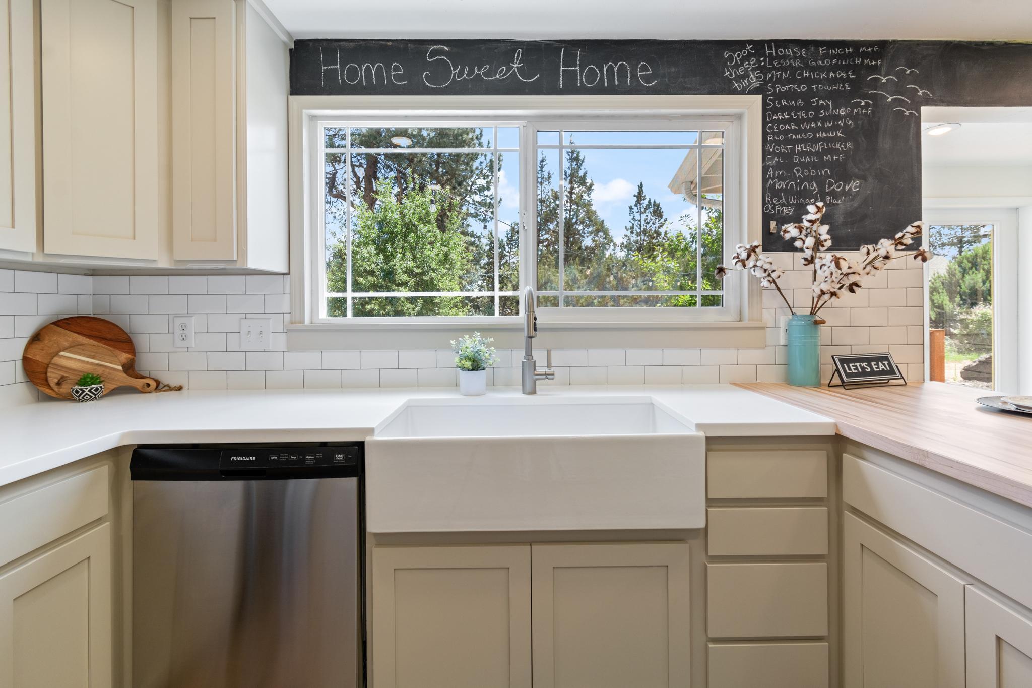 63262 Vogt Road Bend, OR 97701 - Photo 14 of 65 Farmhouse sink in kitchen