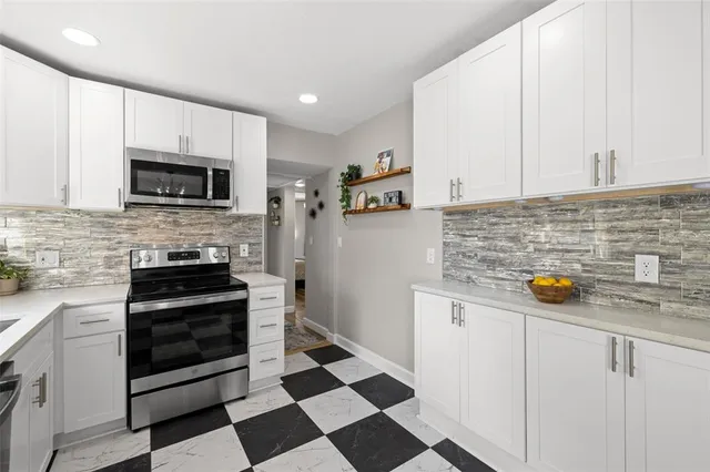 $439,000 | 3301 55th Street North, St. Petersburg, FL 33710