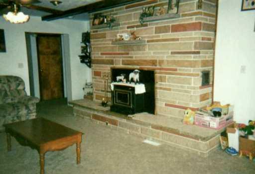 407 Ash Street Richeyville, PA 15358 - Photo 3 of 8 Gallery Image 3