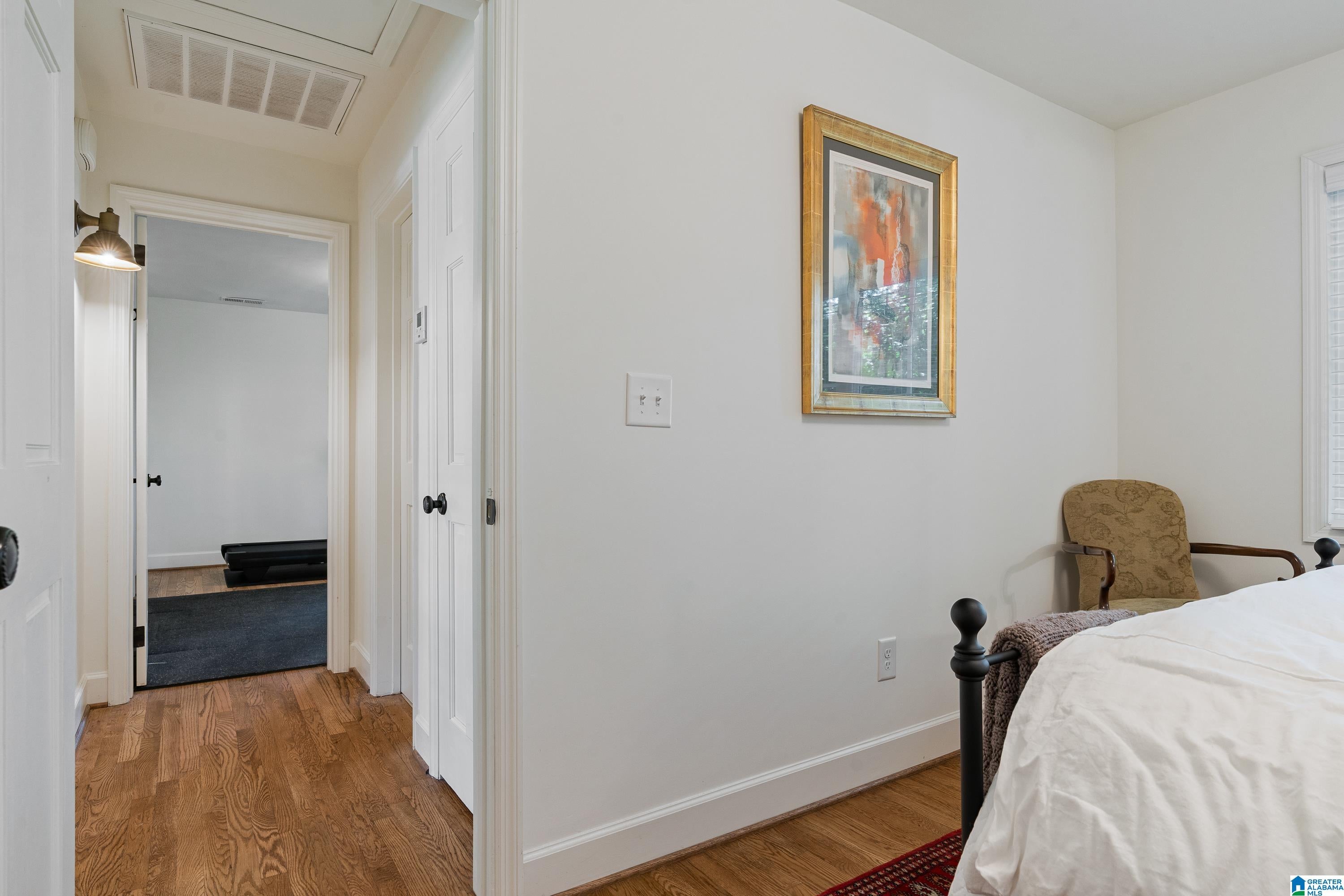 2025 Hickory Road Vestavia Hills, AL 35216 - Photo 25 of 57 Gallery Image 25