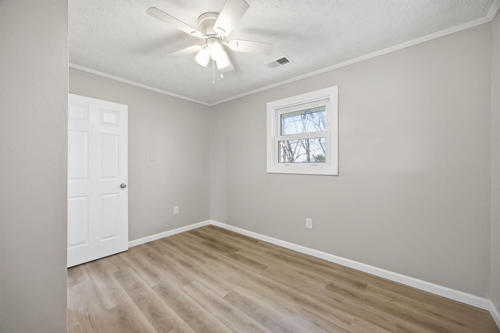 9600 Elizaville Road Ewing, KY 41039 - Photo 27 of 37 Bedroom 3