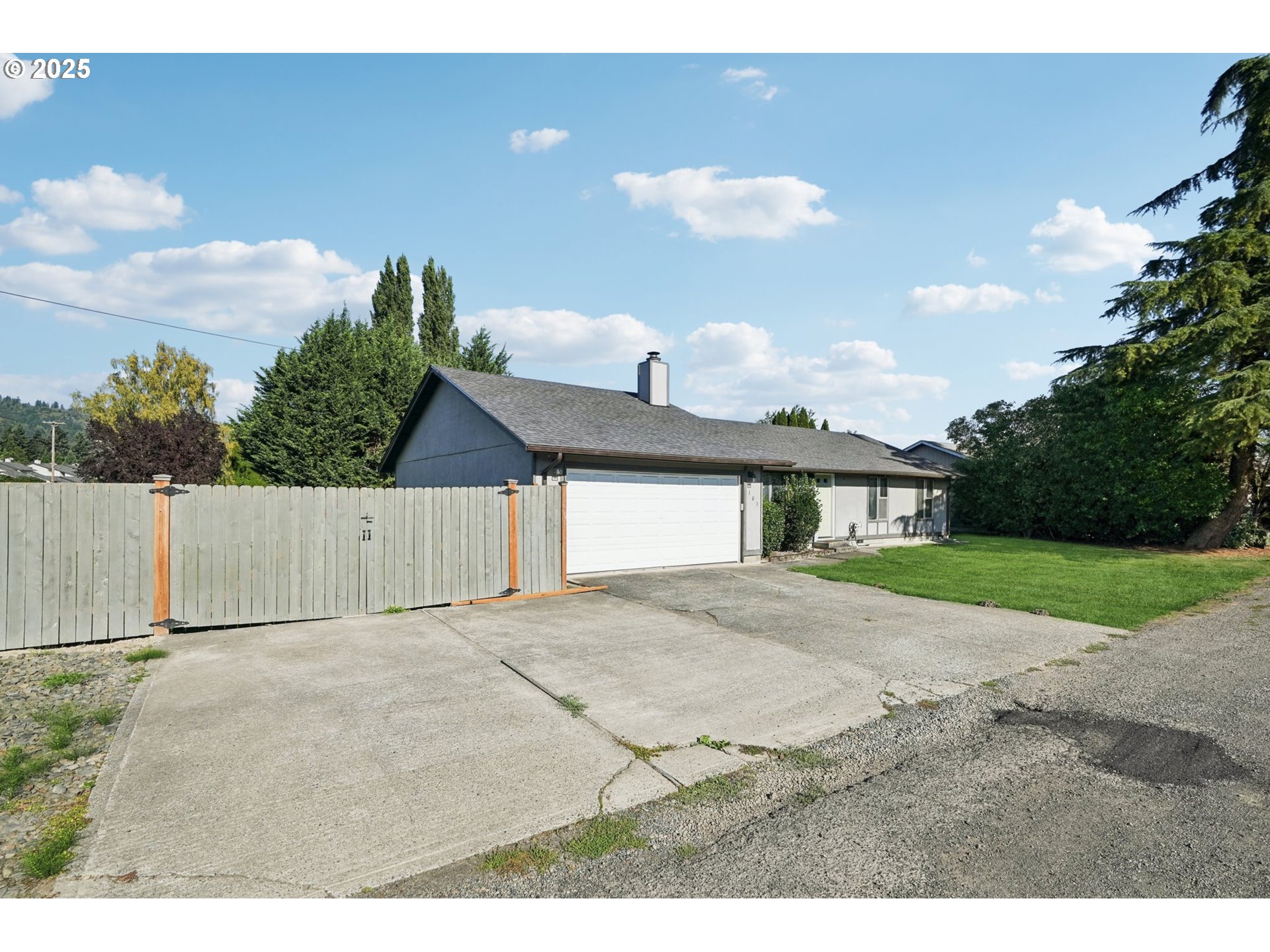 103 Scott Street Longview, WA 98632 - Photo 4 of 46