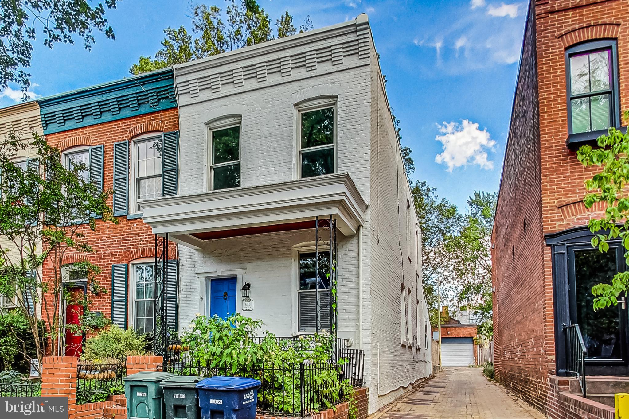 524 10th Street Southeast Washington, DC 20003 - Photo 3 of 35