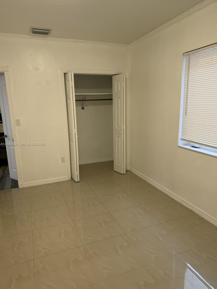 3115 Northwest 23rd Avenue Miami, FL 33142 - Photo 5 of 7