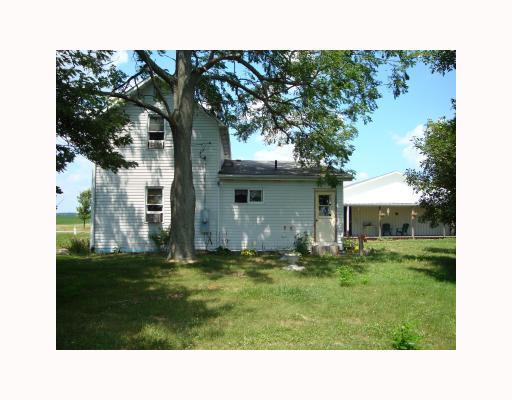 6204 C R 35 Lewistown, OH 43333 - Photo 3 of 7