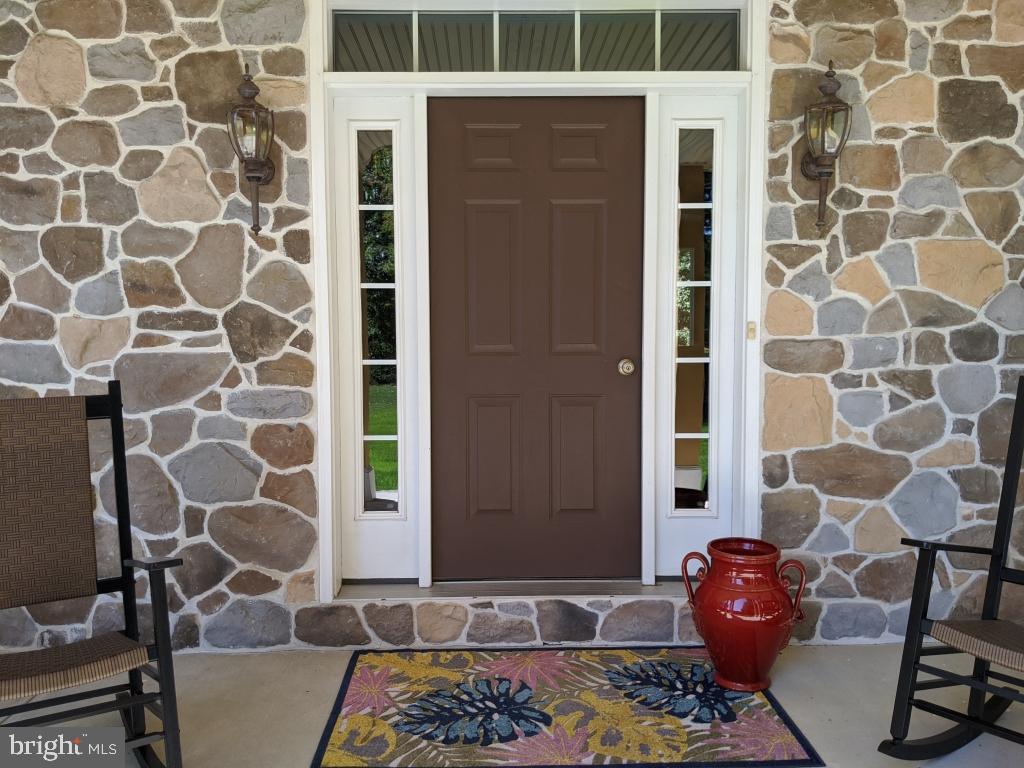 280 Ray Mar Road Oxford, PA 19363 - Photo 3 of 40