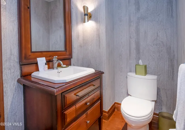 $63,000 | 100 East Thomas Place, Unit 4053 WEEK 13, Beaver Creek, CO 81620