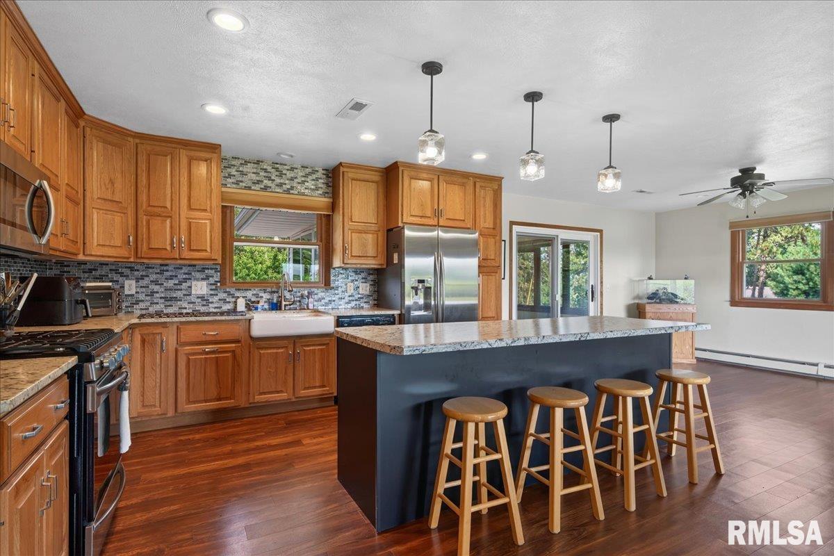 2033 McQueen Road New Berlin, IL 62670 - Photo 45 of 63 Gallery Image 45