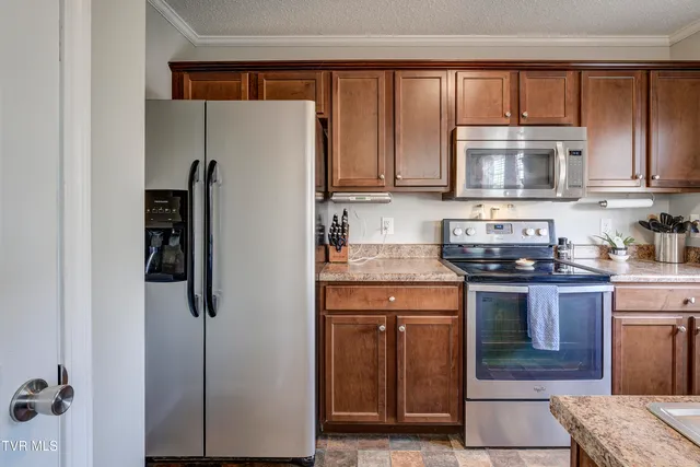 $329,000 | 101 May Apple Road, Bluff City, TN 37618