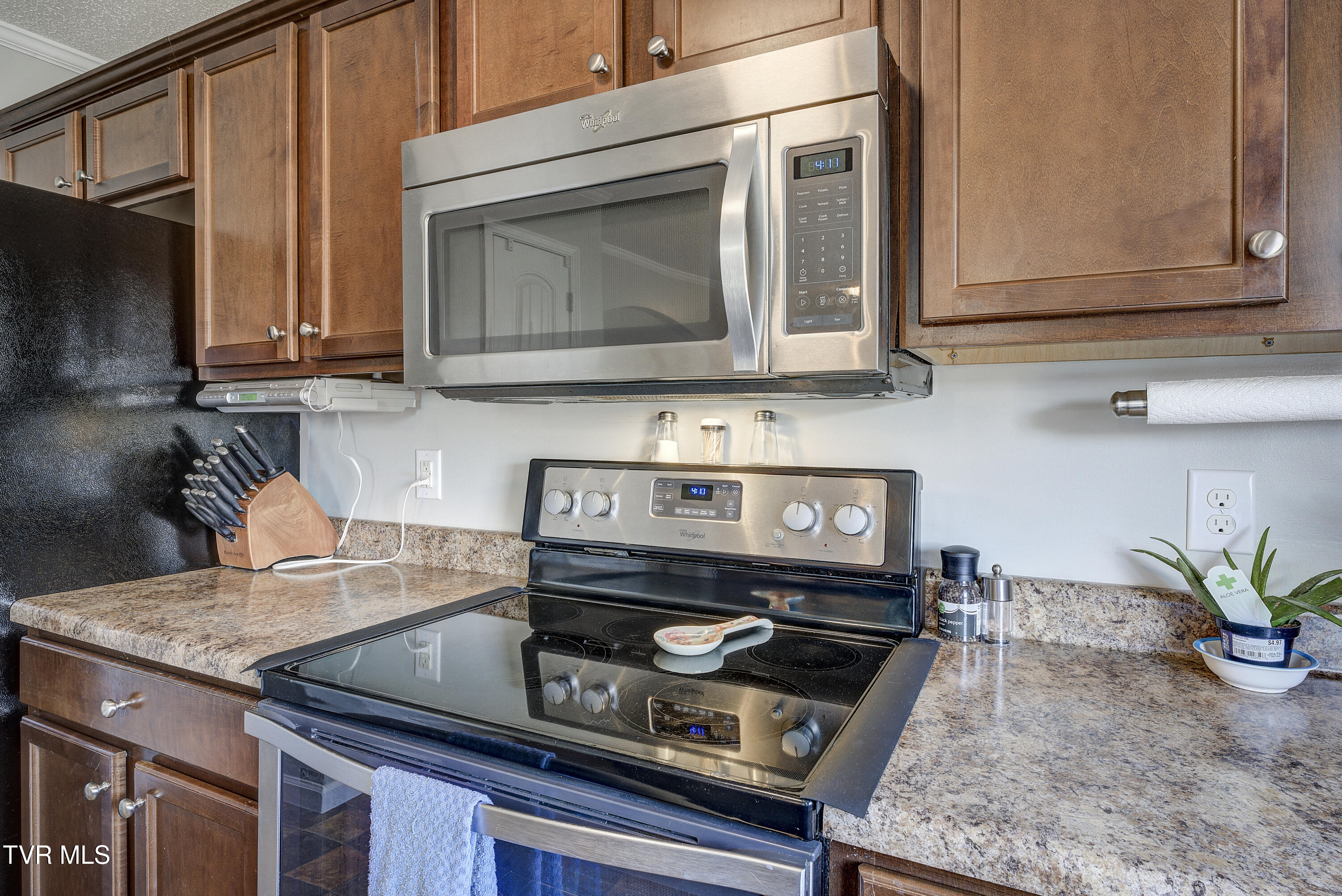 101 May Apple Road Bluff City, TN 37618 - Photo 13 of 41 MayApple-8