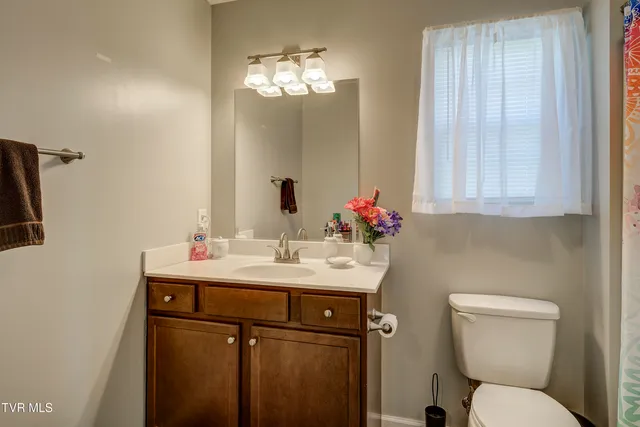 $329,000 | 101 May Apple Road, Bluff City, TN 37618