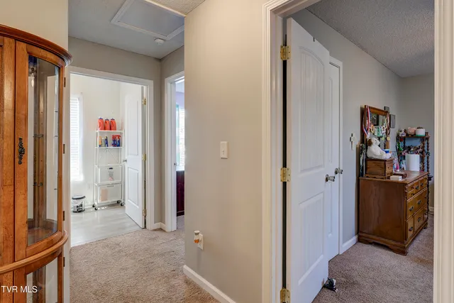 $329,000 | 101 May Apple Road, Bluff City, TN 37618