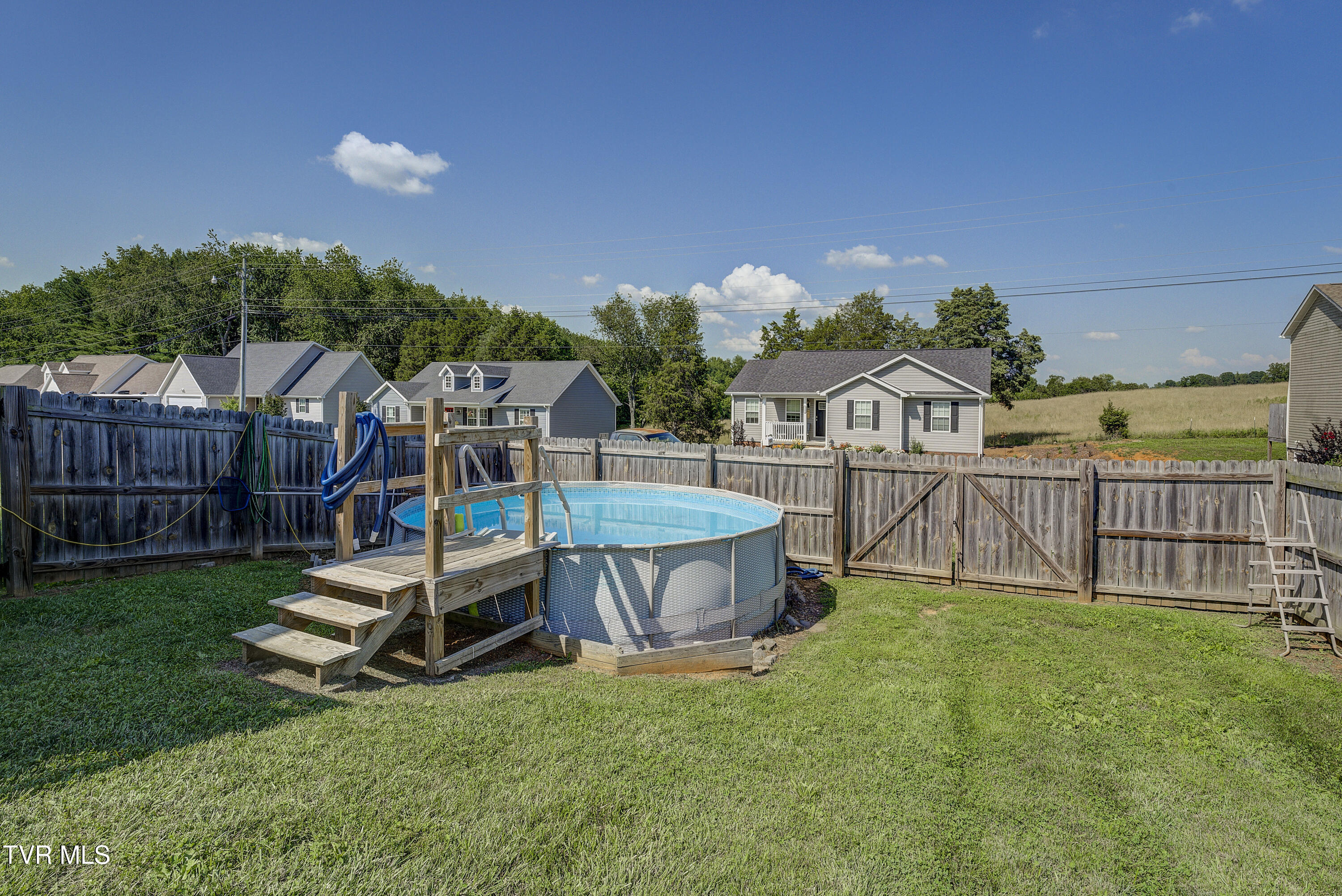 101 May Apple Road Bluff City, TN 37618 - Photo 38 of 41 MayApple-33