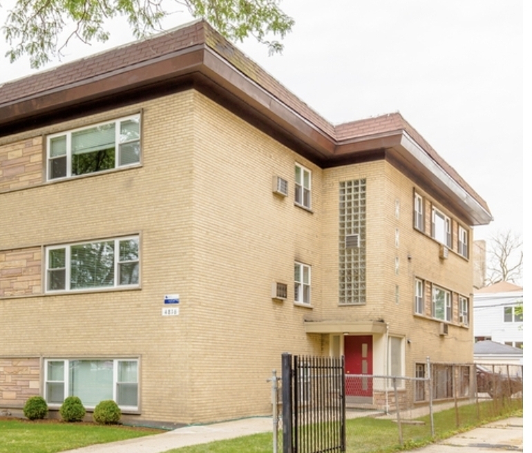 4816 North Springfield Avenue, Unit 4 Chicago, IL 60625 - Photo 1 of 9