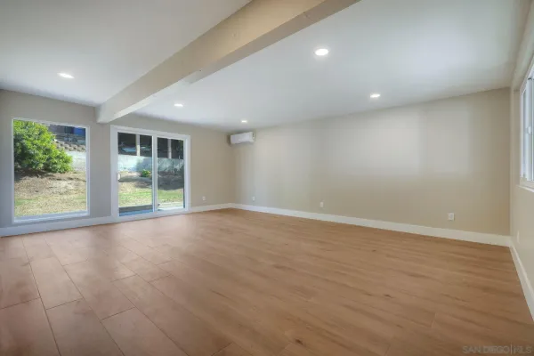 $884,000 | 578 East Indian Rock Road, Vista, CA 92084