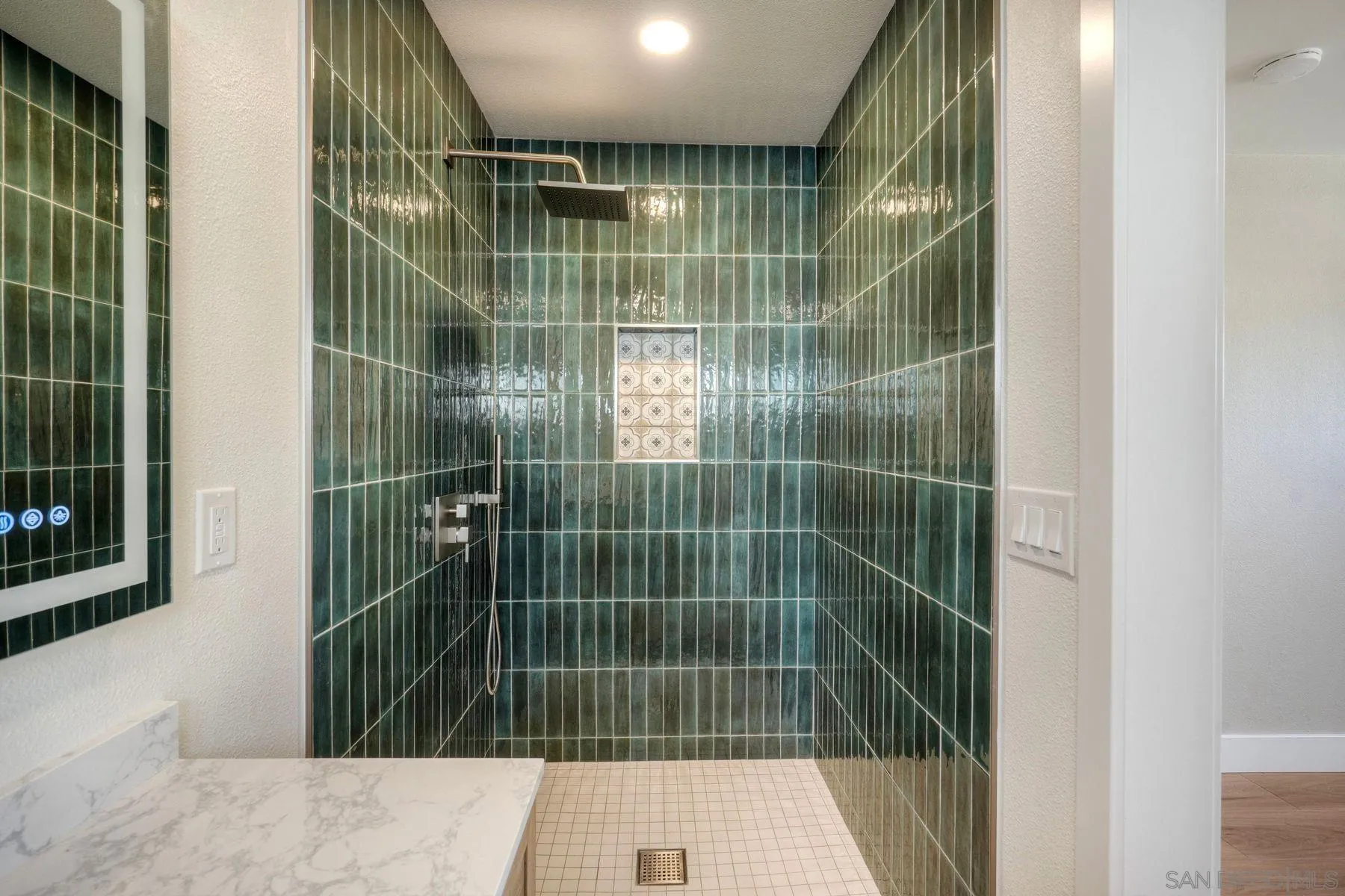 578 East Indian Rock Road Vista, CA 92084 - Photo 18 of 28