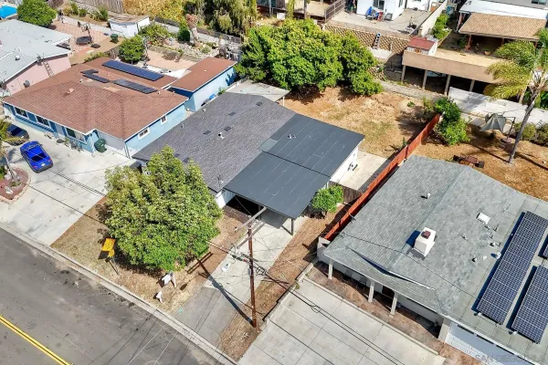 $884,000 | 578 East Indian Rock Road, Vista, CA 92084