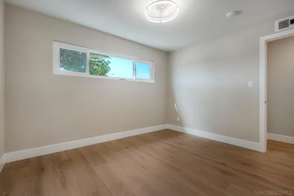 $884,000 | 578 East Indian Rock Road, Vista, CA 92084