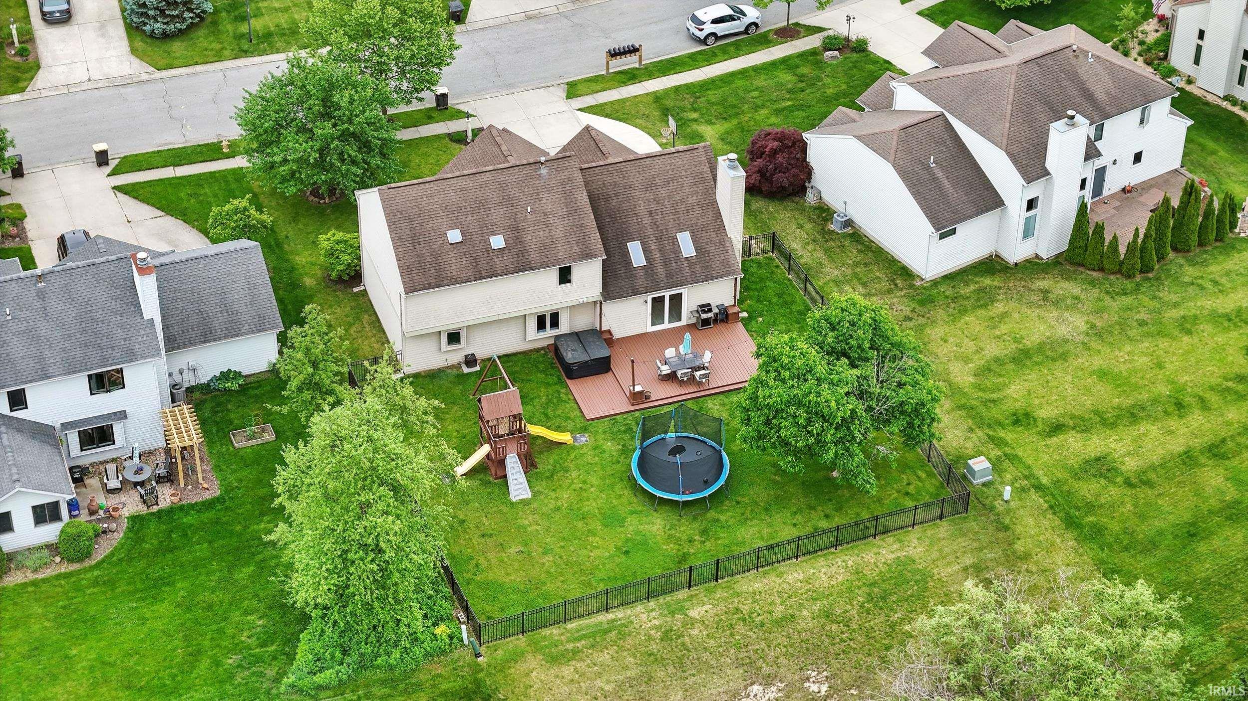 2906 Easton Ridge Place Fort Wayne, IN 46818 - Photo 5 of 35 Gallery Image 5