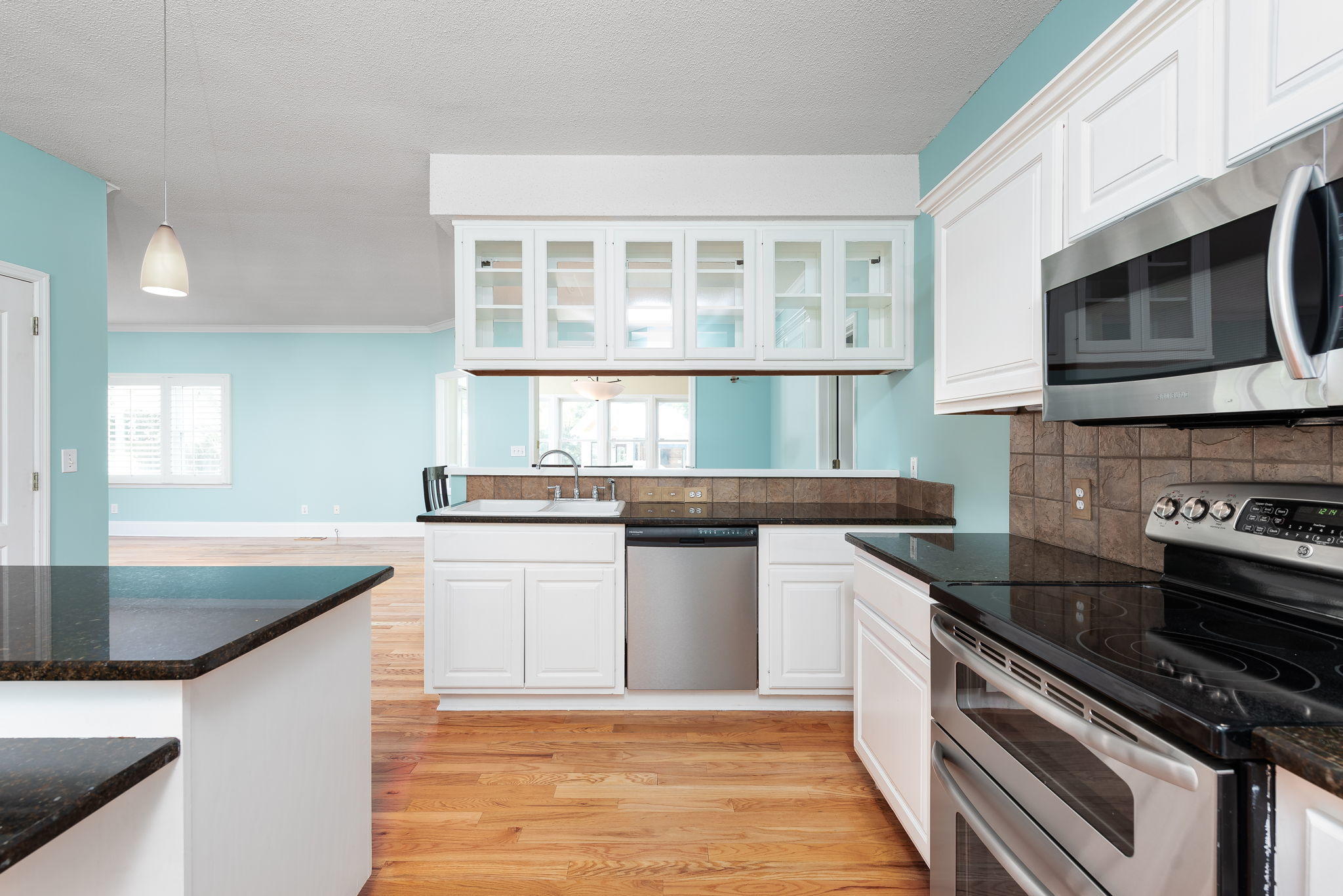864 Joe Rivers Road Charleston, SC 29412 - Photo 13 of 36 22-web-or-mls-KL2_7780-Edit