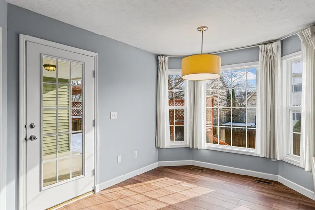 $309,900 | 3905 Brookfield Drive, Champaign, IL 61822