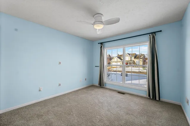 $309,900 | 3905 Brookfield Drive, Champaign, IL 61822