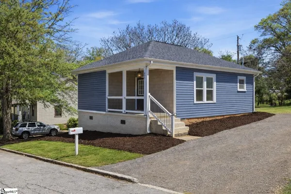 $219,900 | 405 Hill Street, Easley, SC 29640