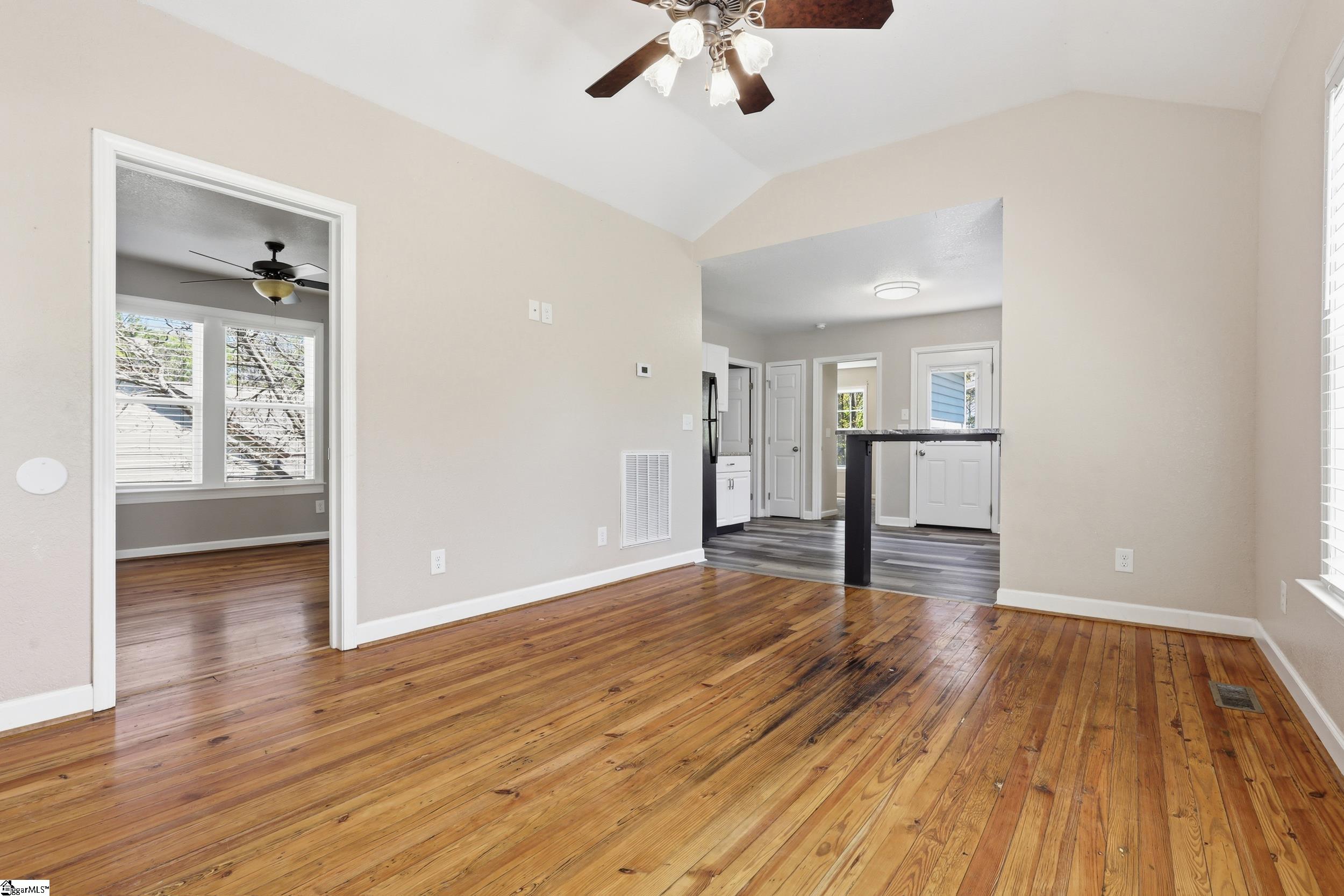 405 Hill Street Easley, SC 29640 - Photo 8 of 24