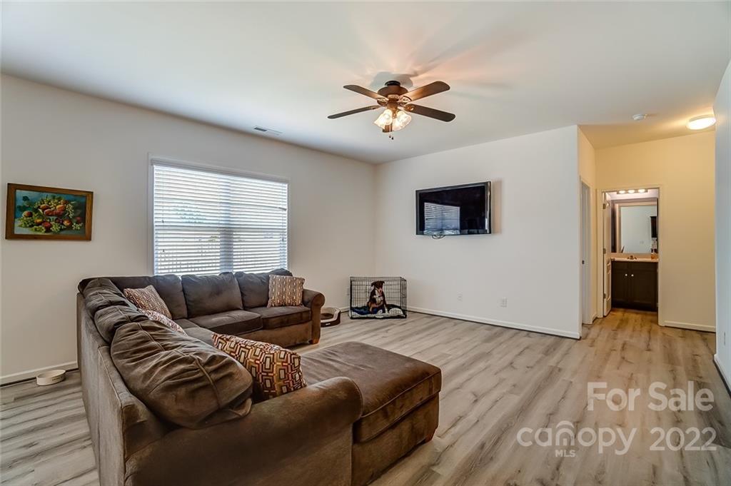 9003 Gray Willow Road Charlotte, NC 28227 - Photo 12 of 39 Gallery Image 12