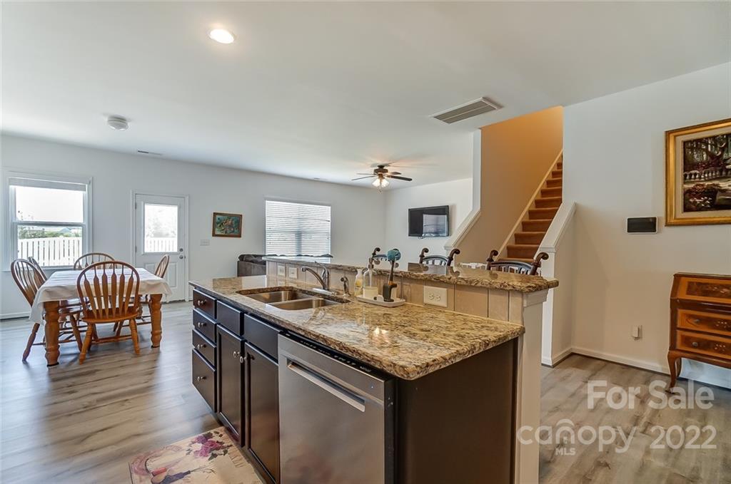 9003 Gray Willow Road Charlotte, NC 28227 - Photo 9 of 39 Gallery Image 9