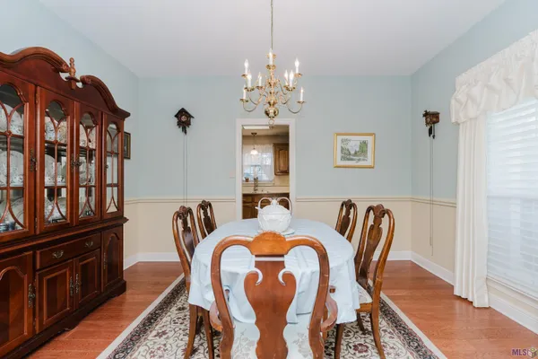 $315,000 | 6057 Snowden Drive, Baton Rouge, LA 70817