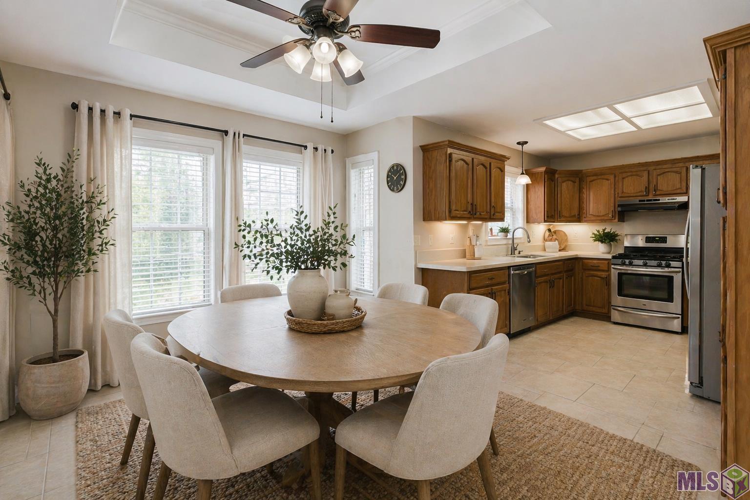6057 Snowden Drive Baton Rouge, LA 70817 - Photo 10 of 51 Breakfast Area Virtually Staged
