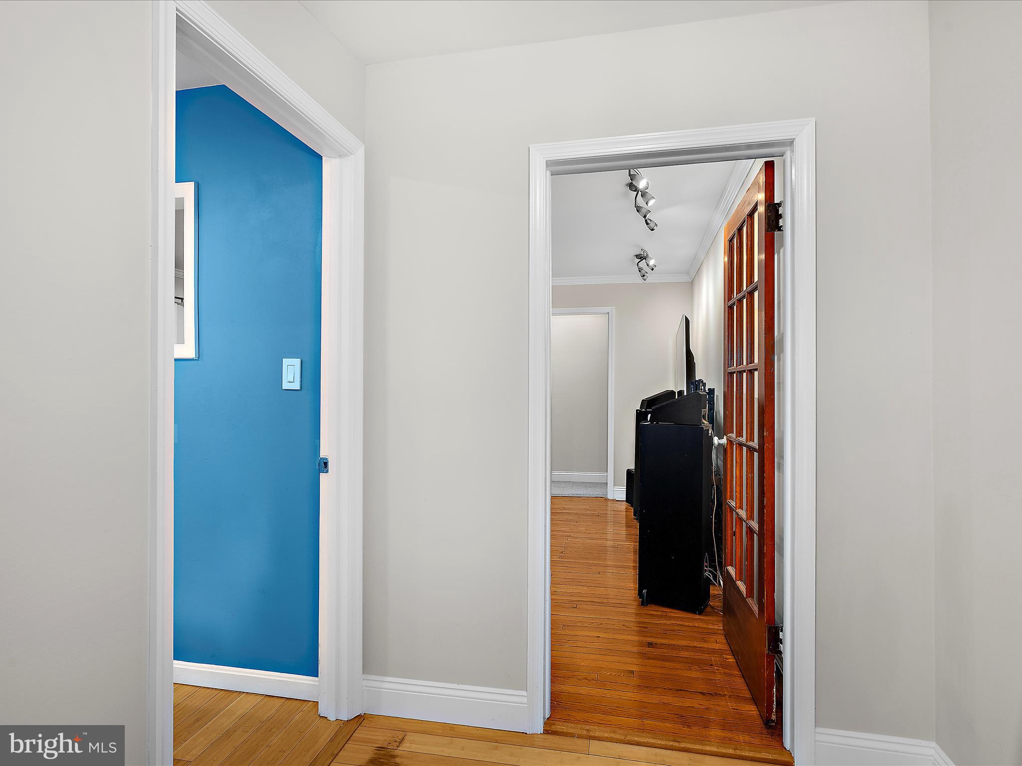 1944 Hilltop Road Pasadena, MD 21122 - Photo 5 of 36 Foyer