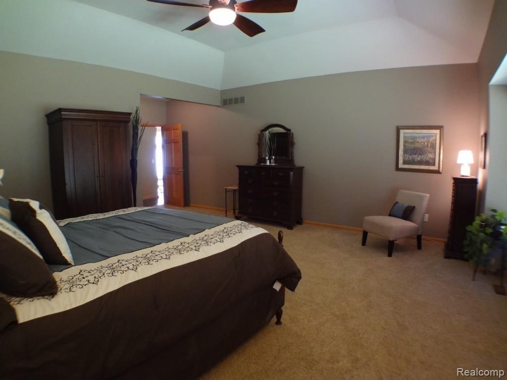 1758 Skyline Drive Rochester, MI 48306 - Photo 31 of 49 DSC04499.jpg