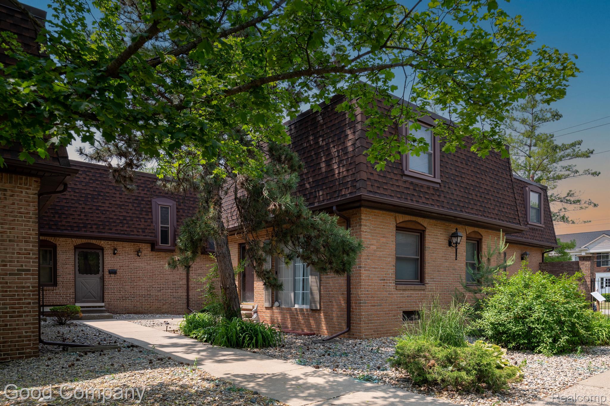 5095 Crooks Road, Unit 3 Royal Oak, MI 48073 - Photo 5 of 51 Gallery Image 5