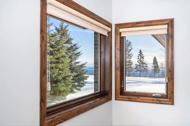 $947,500 | 8357 Congdon Boulevard, Unit 7, Duluth, MN 55804