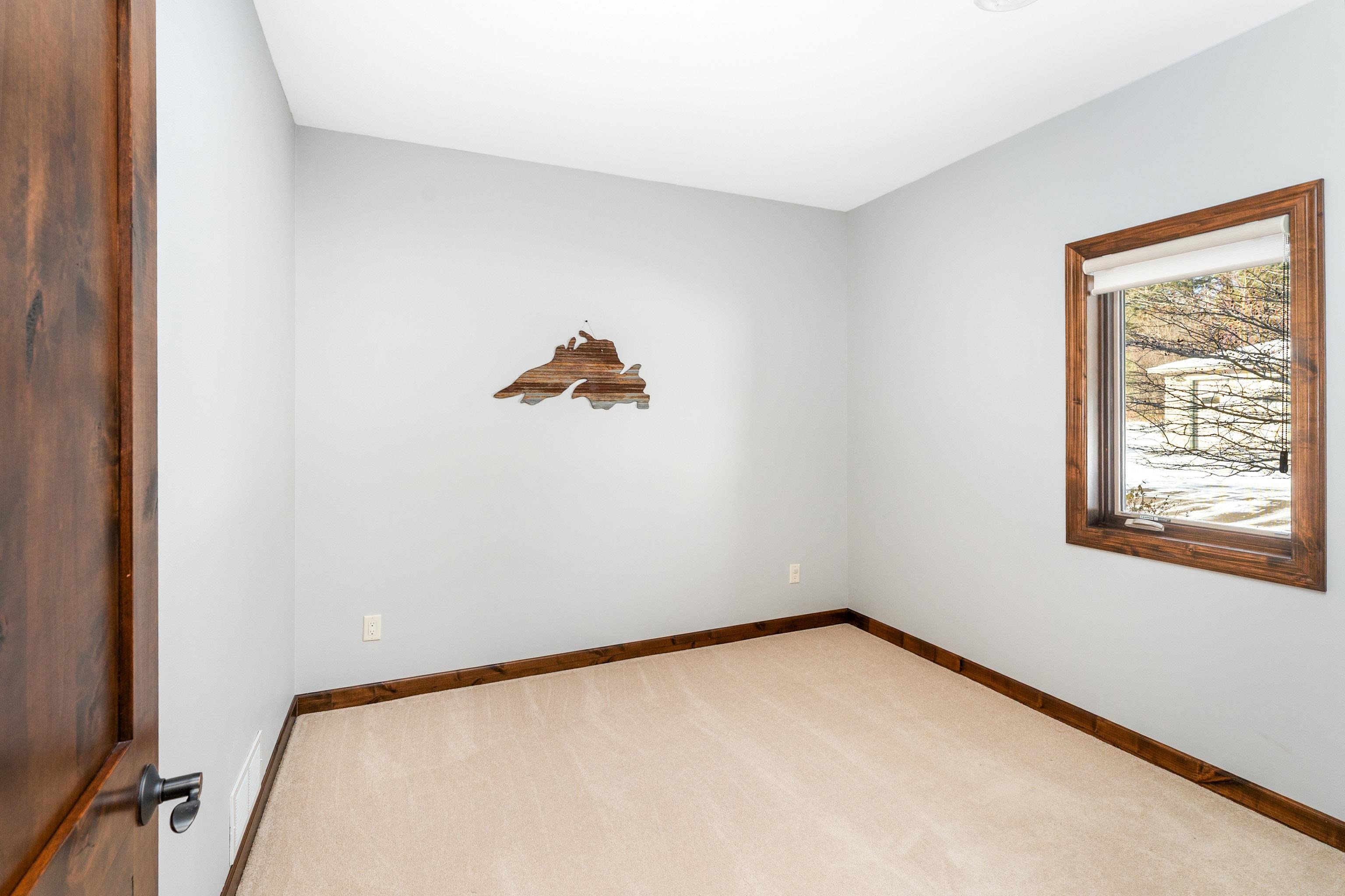 8357 Congdon Boulevard, Unit 7 Duluth, MN 55804 - Photo 59 of 98