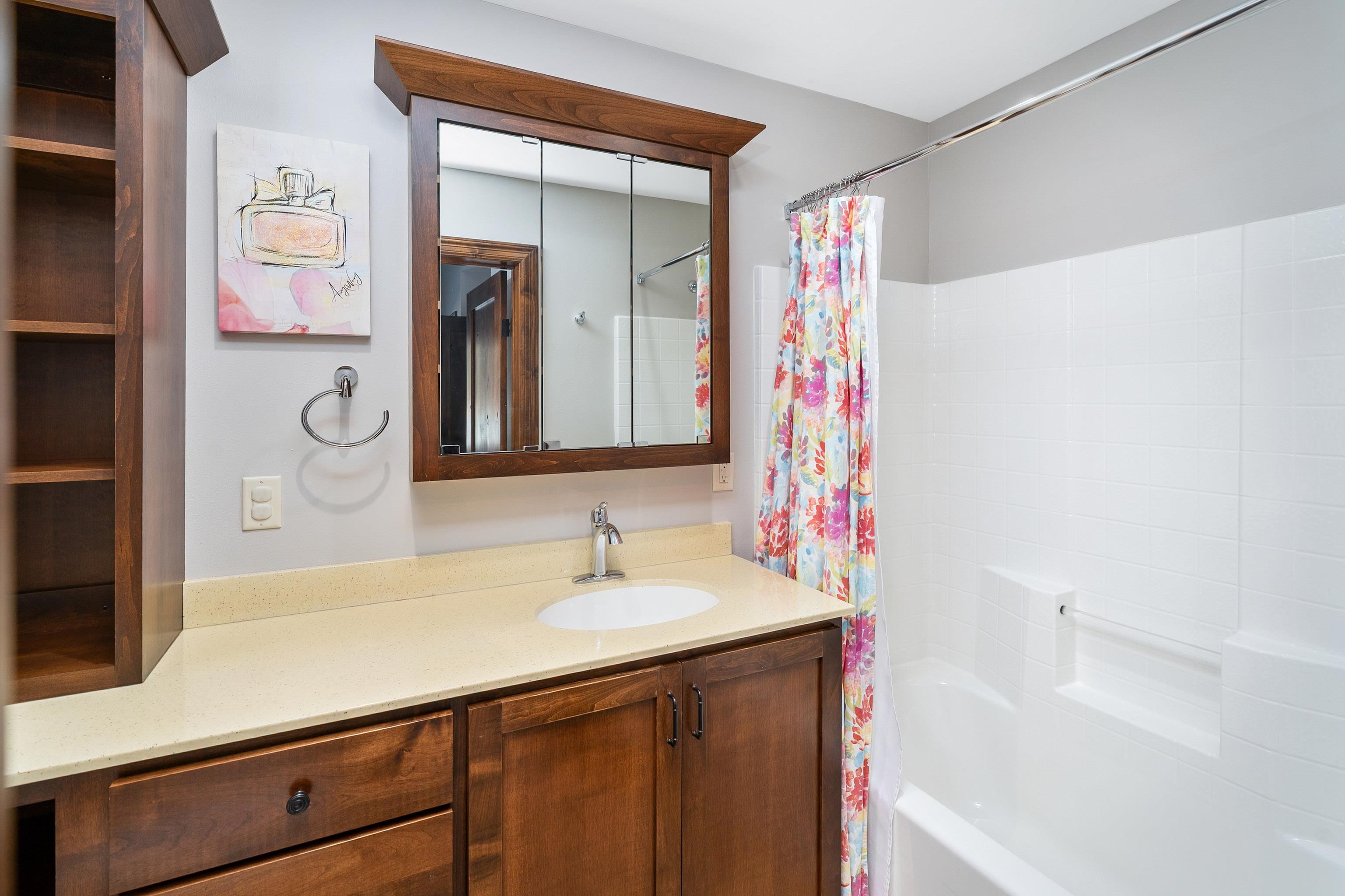 8357 Congdon Boulevard, Unit 7 Duluth, MN 55804 - Photo 64 of 98