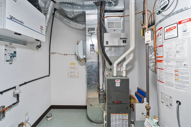 $947,500 | 8357 Congdon Boulevard, Unit 7, Duluth, MN 55804